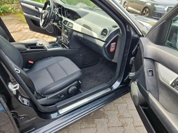 Mercedes C 220 - 9