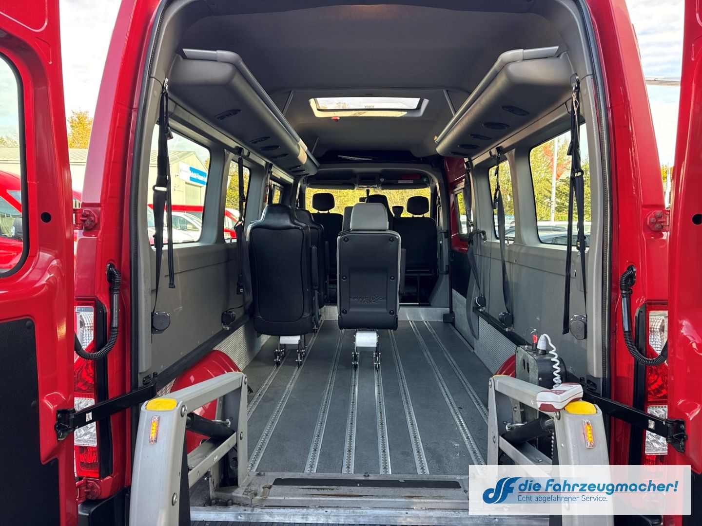Fahrzeugabbildung Opel Movano PDC BT el.SP ABS Berganfahrass. *8078