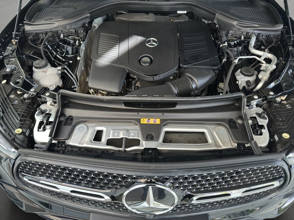 Fahrzeugabbildung Mercedes-Benz GLC 200 4MATIC Coupé AMG Line*NightPaket*DIGITAL