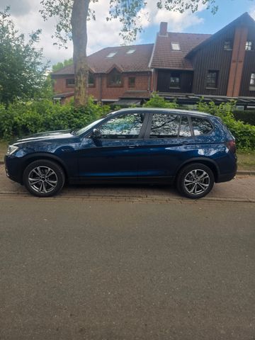 BMW X3 xDrive30d xLine AT xLine