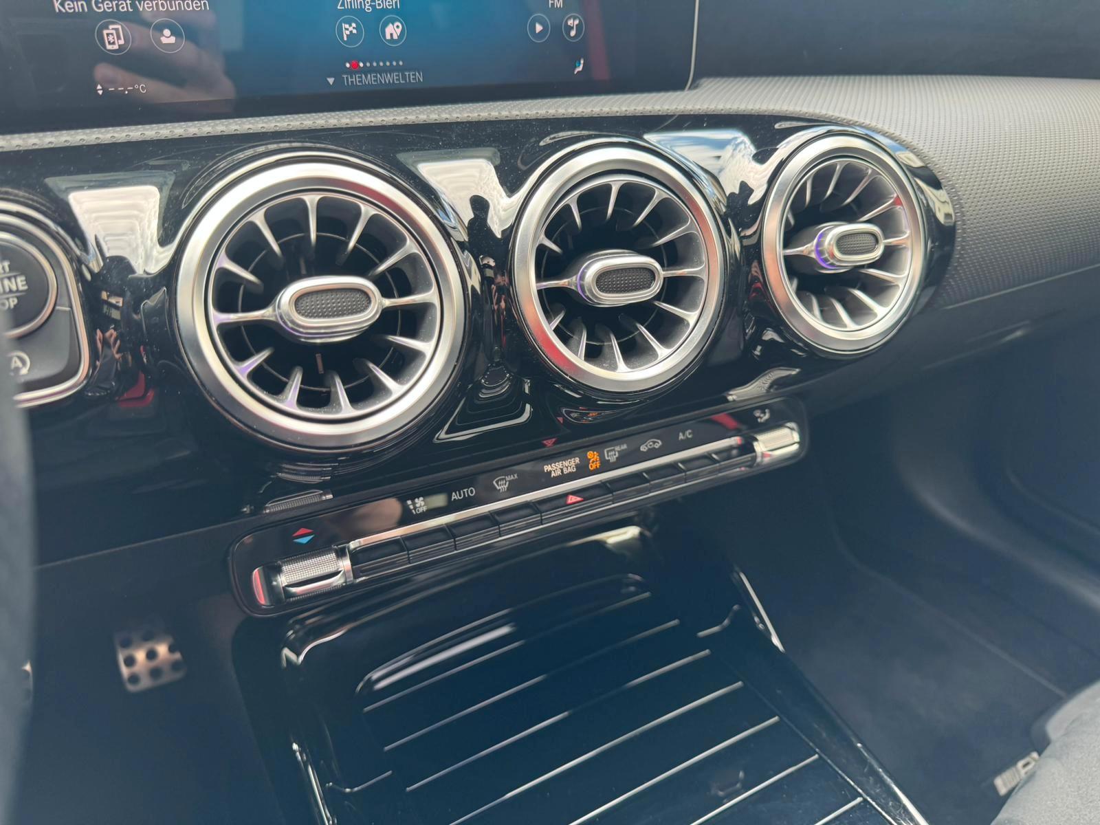 Mercedes-Benz CLA35 AMG SB 4M 8FACH PANO AMBIENTE MULTIBEAM