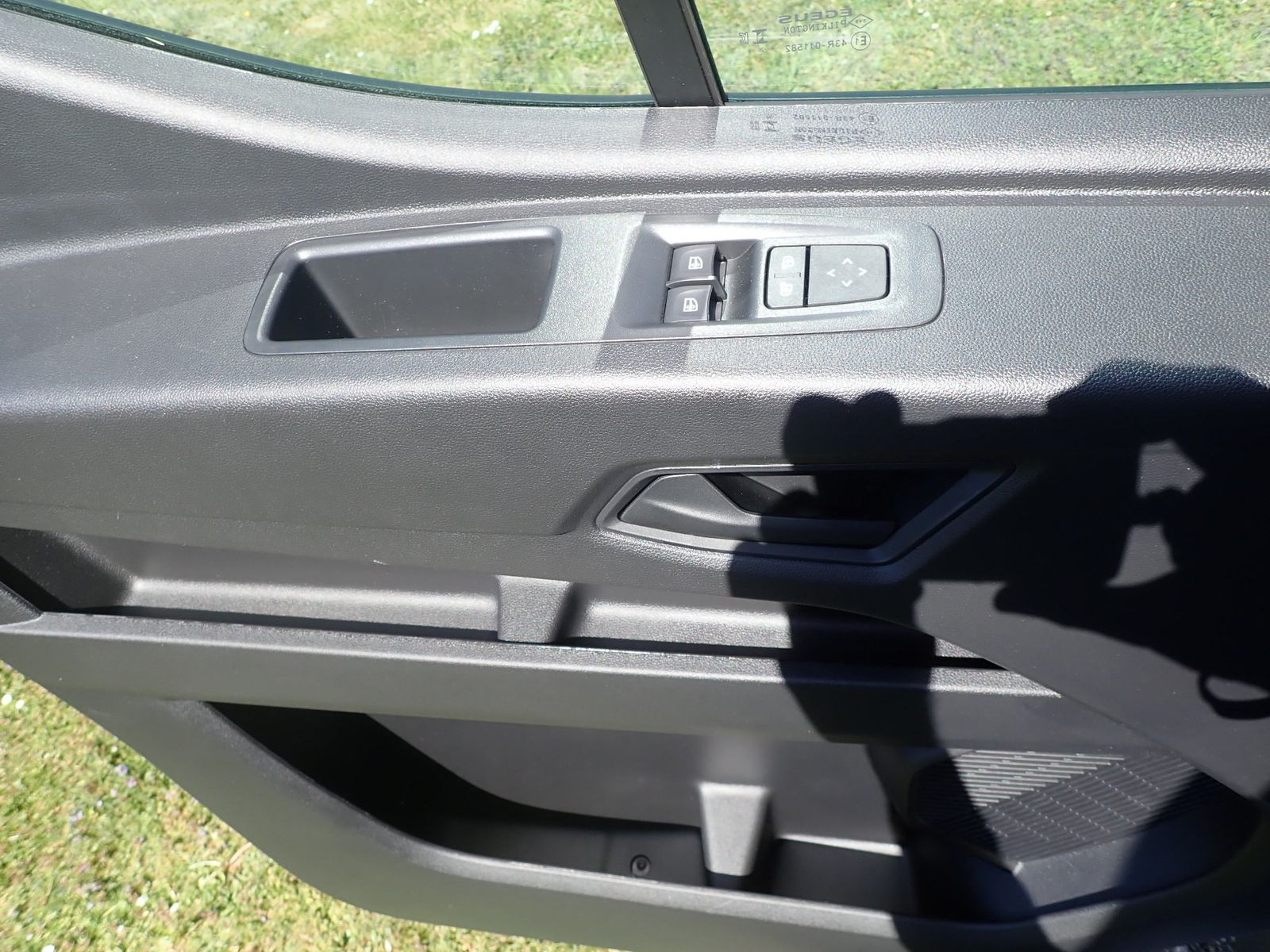 Fahrzeugabbildung Renault Master Kastenwagen FWD Kasten extra L2H2 3,5t Bl