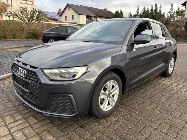 Audi A1 SB 25 TFSI LED Navi SH PDC RFK DAB Virtual