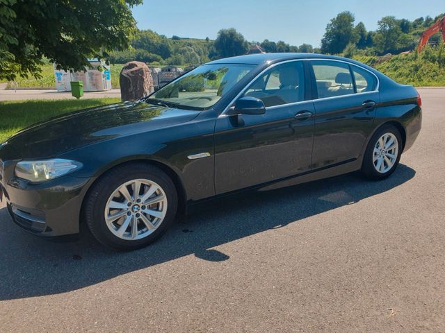 BMW 530D  Luxus , sehr gutes Auto!