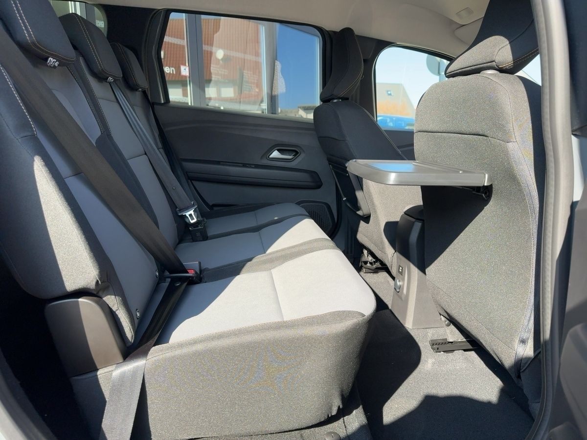 Fahrzeugabbildung Dacia Jogger Extreme+ TCe 110