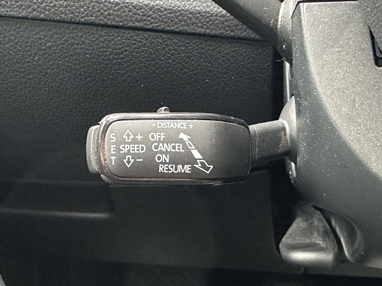 Fahrzeugabbildung SKODA Superb Combi 2.0 TDI Sportline NAV+LED+AHK+VCOCK