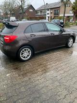 Mercedes-Benz A160d mercedes - Mercedes-Benz A 160 Gebrauchtwagen in Mönchengladbach