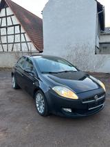 Fiat Bravo 1.9 Multijet *TÜV NEU* - Fiat Bravo mit Diesel-Antrieb: 1.9
