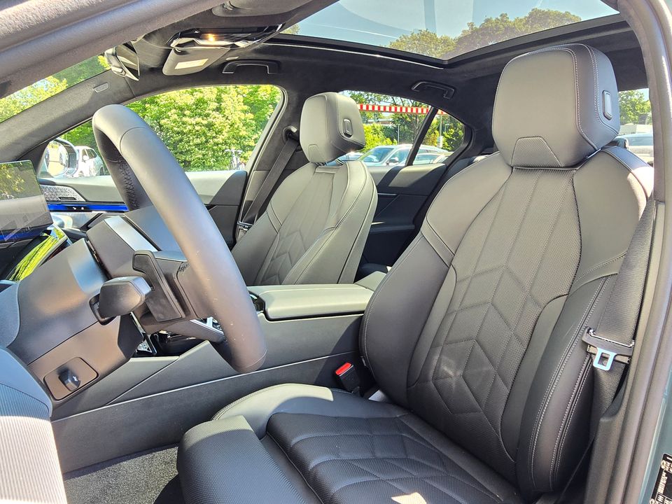 BMW i5 - Bild 23