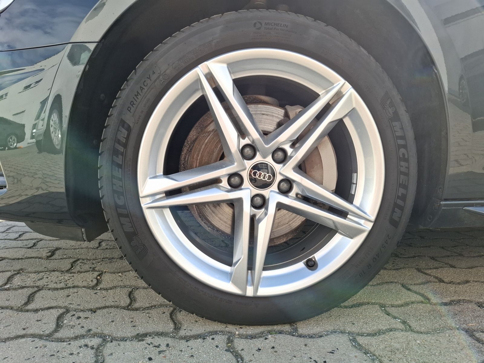 Fahrzeugabbildung Audi A4 Avant 40 TDI advanced quattro S-tronic Navi A