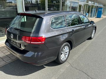 Volkswagen Passat Variant - 4