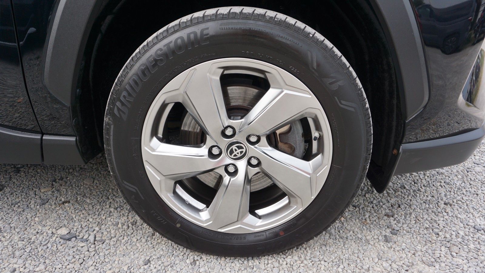 Fahrzeugabbildung Toyota RAV4 Hybrid 4x4 Team Deutschland LED,ACC,SH,AHK