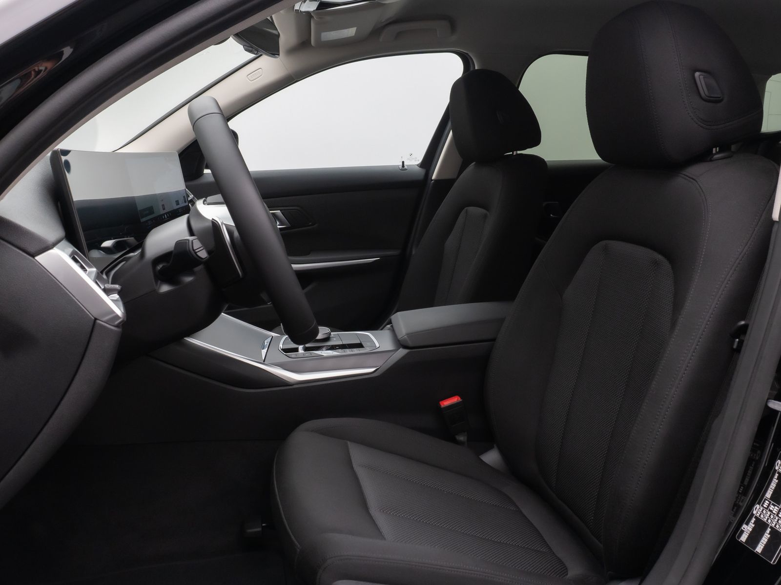 Fahrzeugabbildung BMW 318i Kamera DAB HiFi Widscreen DrivAssist Alarm