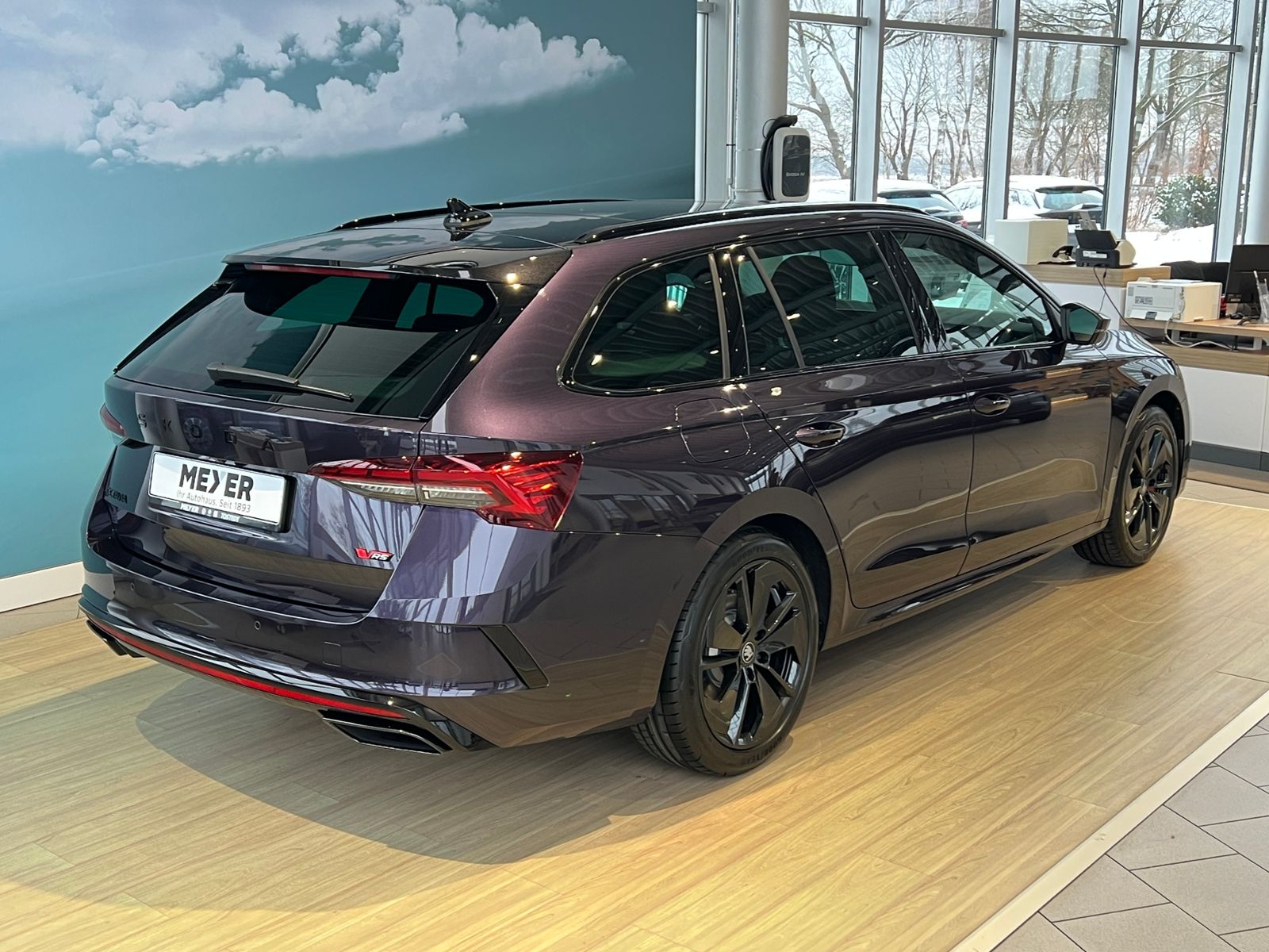 Fahrzeugabbildung SKODA Octavia Combi RS 2.0 TSI DSG *Panorama, AHK, Ind