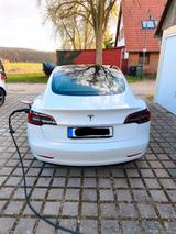 Tesla Model 3 Hinterradantrieb RWD SR+ - Tesla MODEL 3 SR Gebrauchtwagen