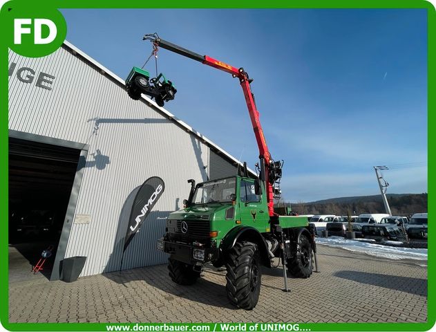 Unimog U2400 Agrar mit Forstkran