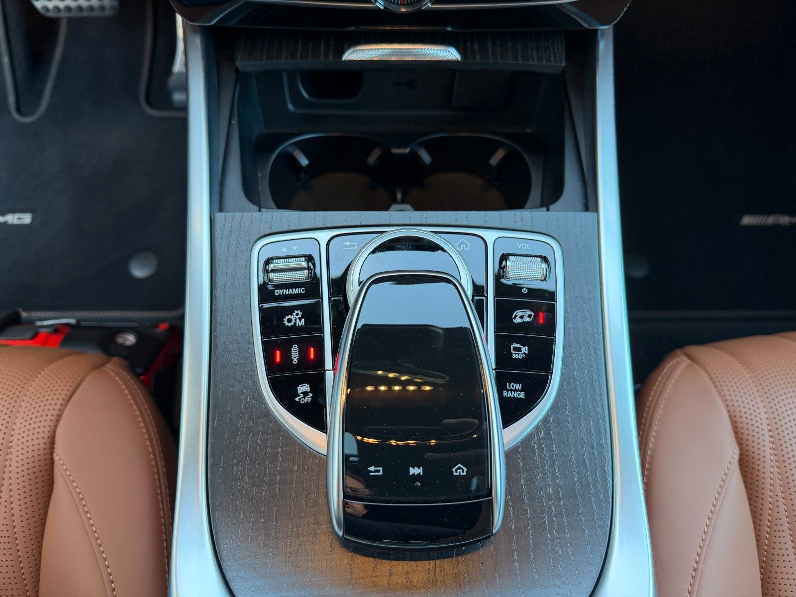 Fahrzeugabbildung Mercedes-Benz G 63 AMG 4x4² Professional+Night+Manufaktur