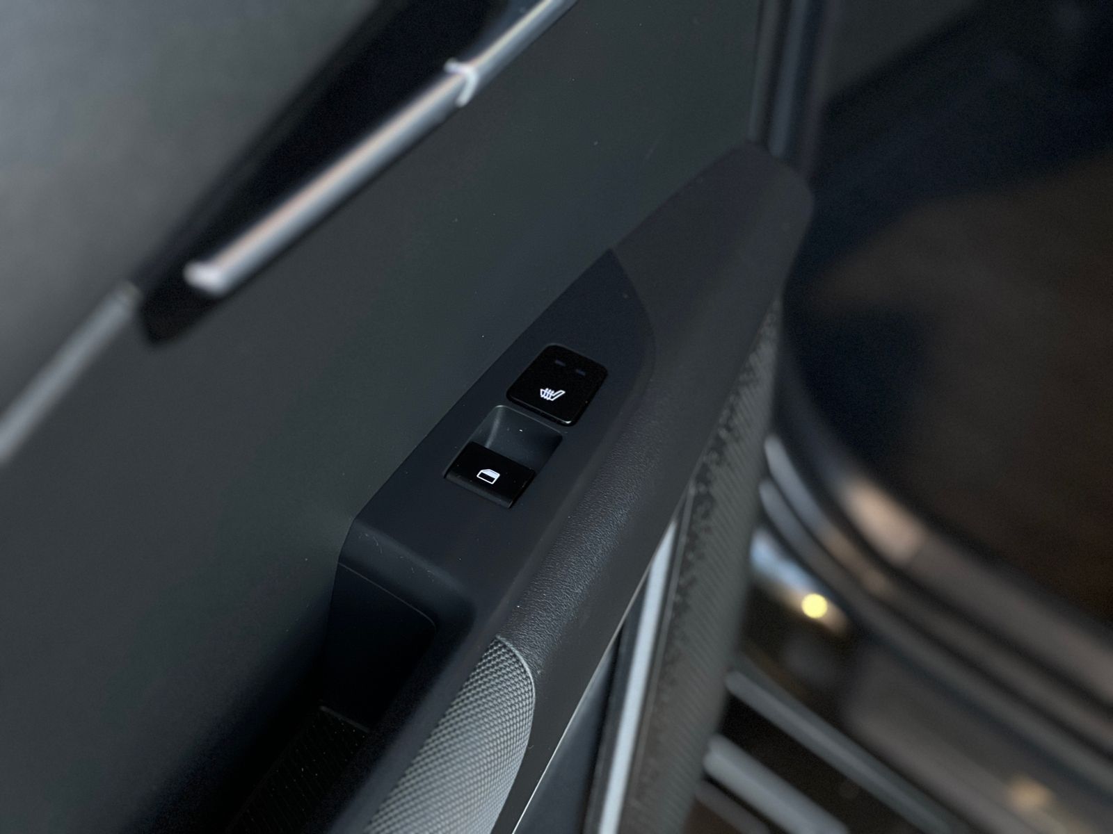 Fahrzeugabbildung Kia Niro Spirit PHEV Relax-Pack Tech-Pack HUD H&K