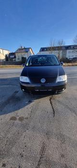 Volkswagen Touran 2,0 TDI 140 PS mit Anhän... - Volkswagen Touran mit Diesel-Antrieb: Ps 140