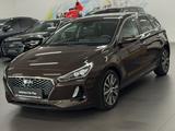 Hyundai i30 Premium Aut. Sitzklima/Carplay/LED/Kamera! - Hyundai i30 Gebrauchtwagen in Erfurt