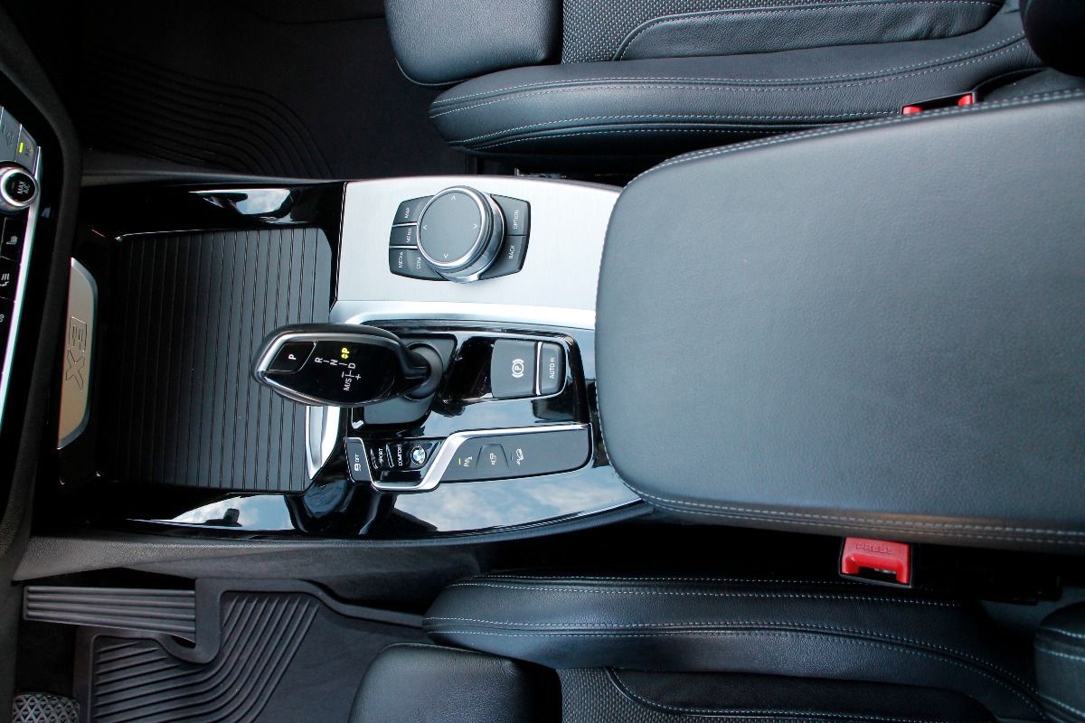 Fahrzeugabbildung BMW X3 xDrive 20 d 2.0 xDrive SAV