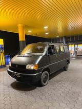 Volkswagen T4 Transporter LKW Zulassung / 9 Sitze vorhanden - Volkswagen T4: Schwarz