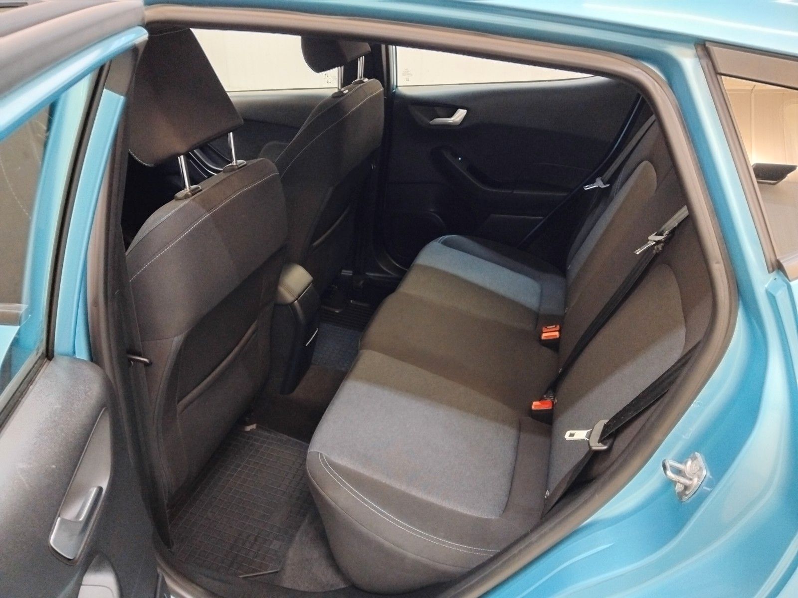Ford Fiesta (06/2026, Benzin)