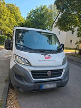 Fiat verkauft wird ein Fiat Bus - Fiat 131 Gebrauchtwagen
