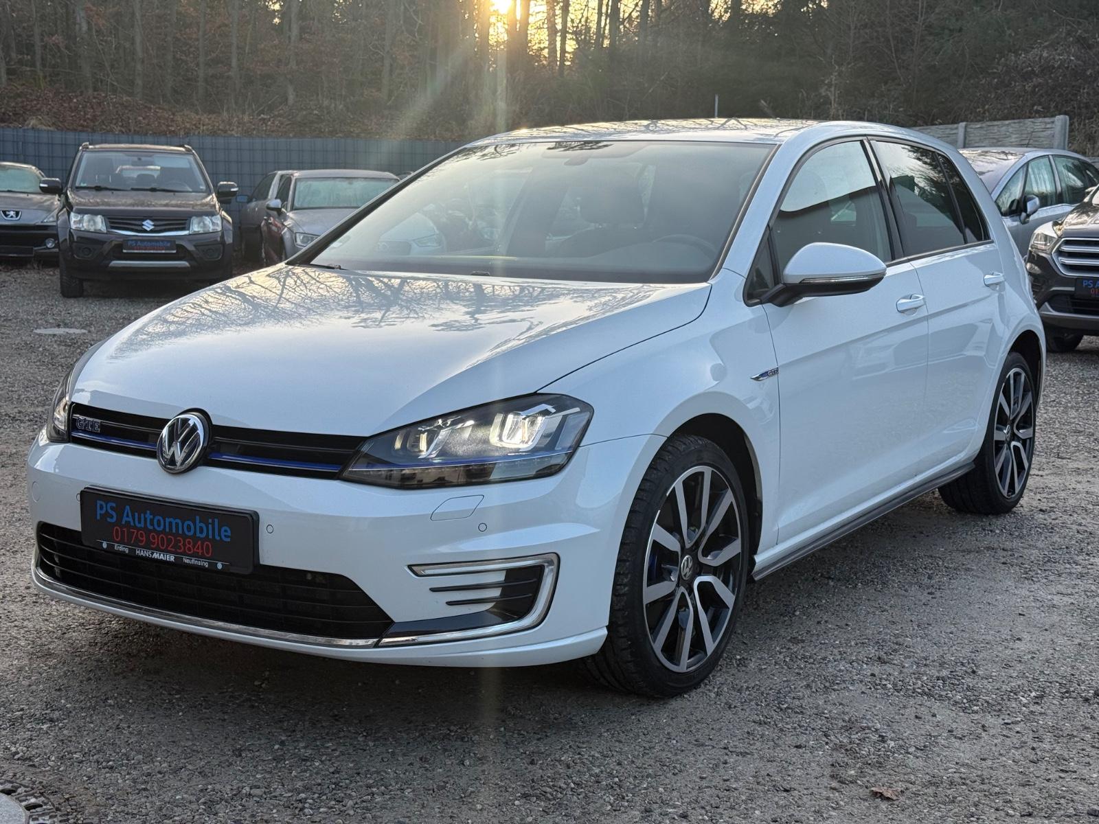 Volkswagen Golf VII Lim. GTE*2.Hand*Top Zustand*Navi*Alu