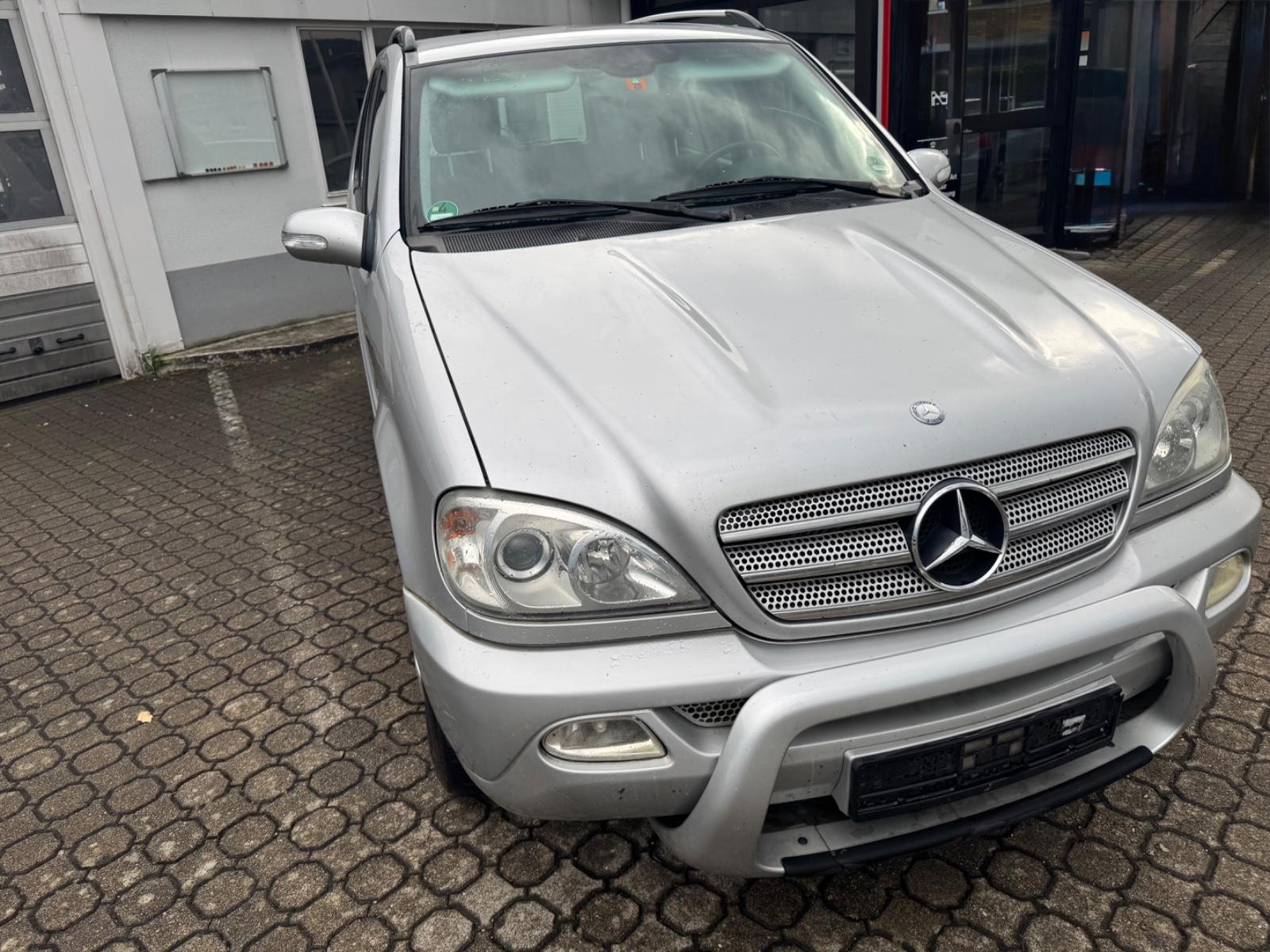 Mercedes-Benz ML 350 Final Edition