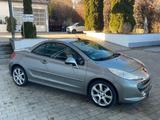 Peugeot 207 CC Roland Garros 150 THP Roland Garros