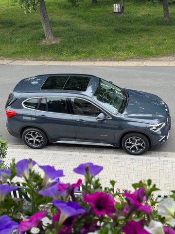 BMW X1 xDrive20i xline/LED/Autom./Pano/Leder/Service