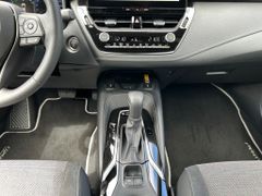 TOYOTA Corolla 2.0 Hybrid Touring Sports Teamplayer (ZE