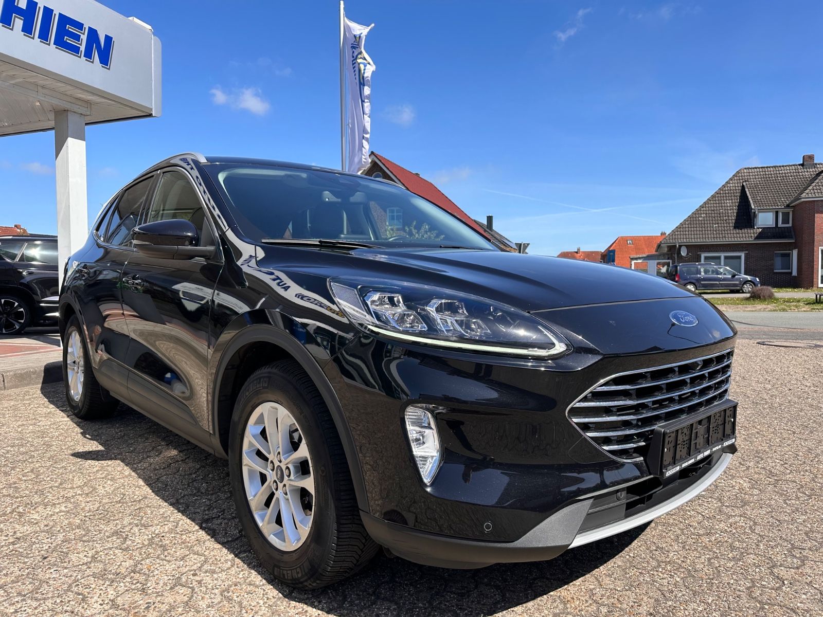 Fahrzeugabbildung Ford Kuga 2.0 EcoBlue Titanium X AHK/Navi/ACC/eHeck