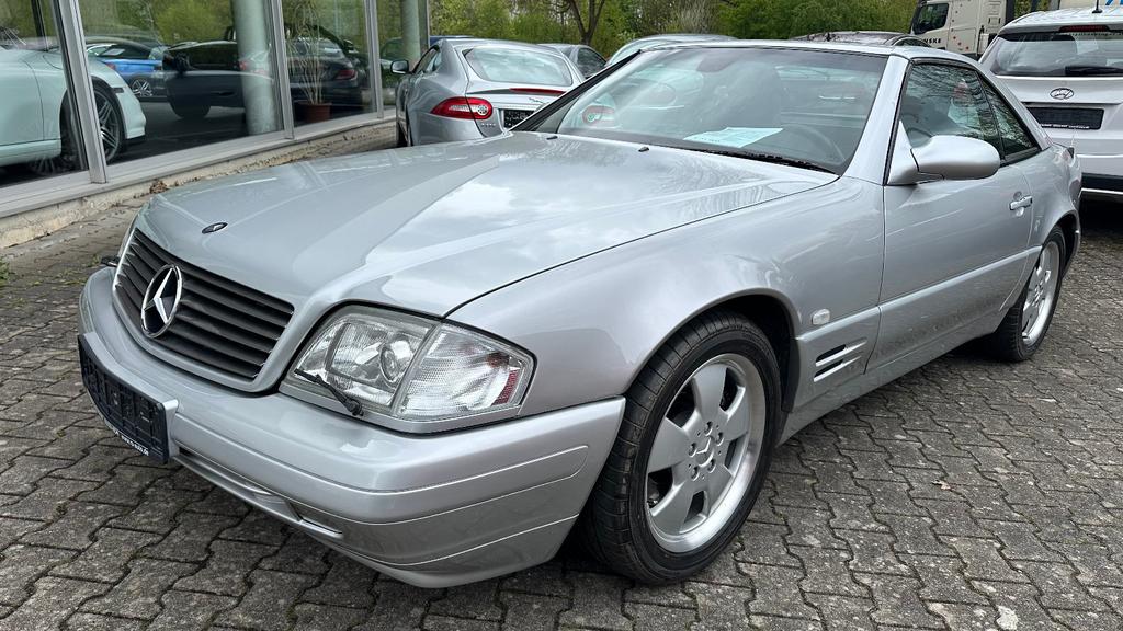 Mercedes-Benz SL 320