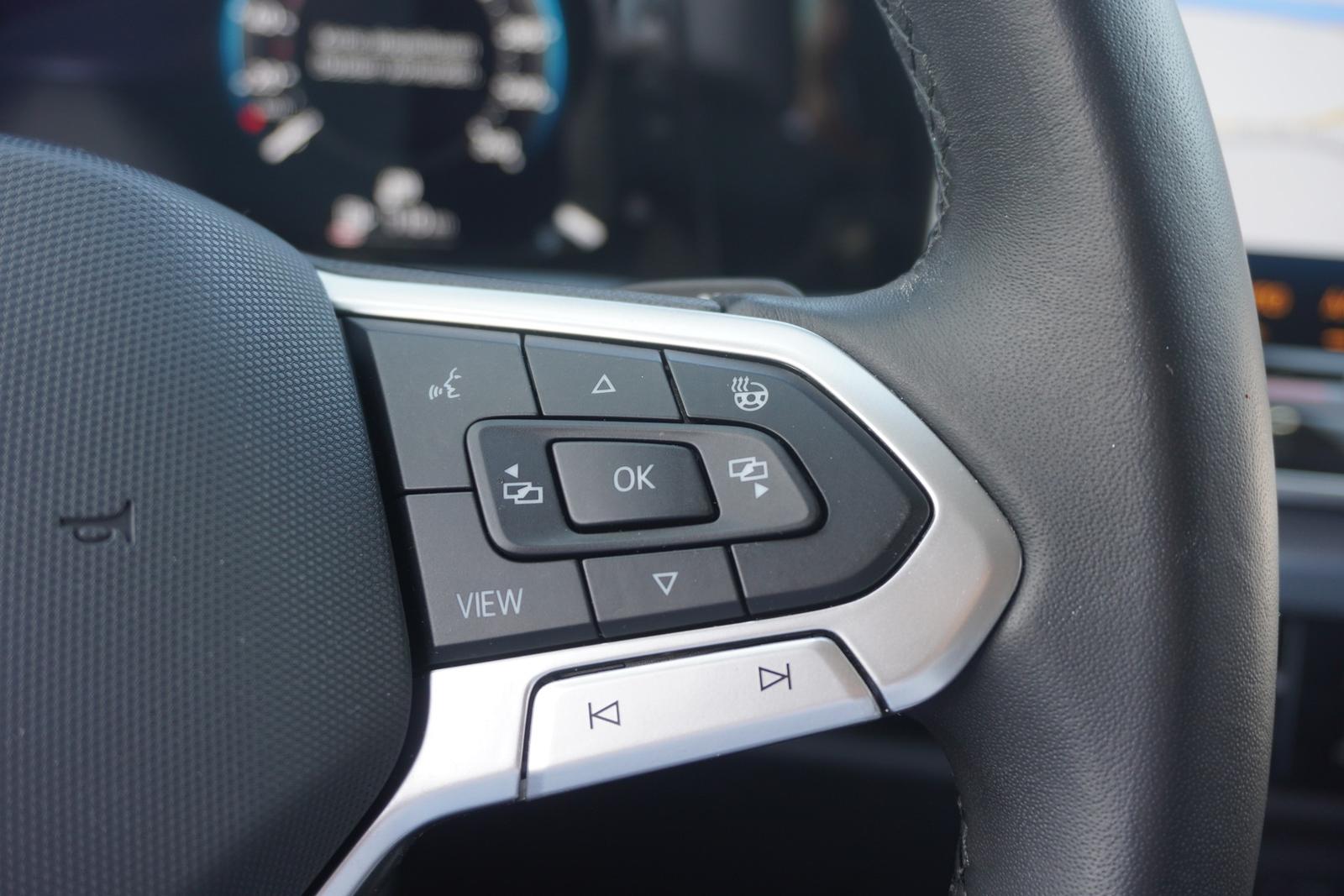 Volkswagen Golf VIII 1.5 eTSI Goal DSG LED Navi Sitzheizung, миниатюра 24