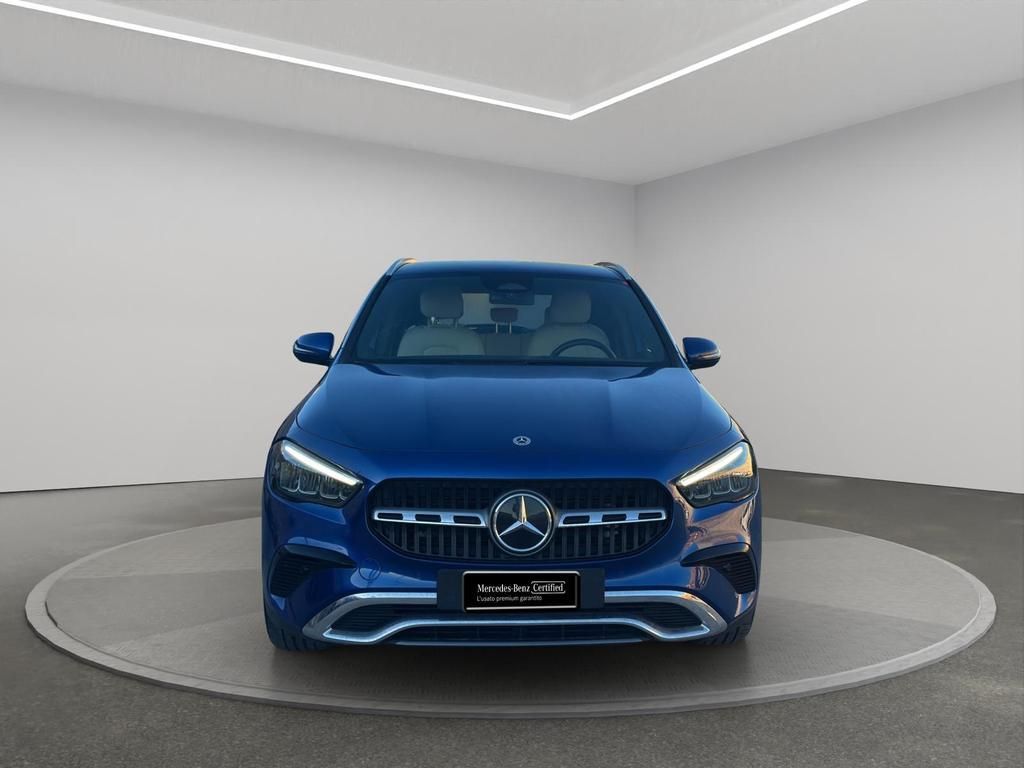 Mercedes-Benz Mercedes GLA 200 d Progressive Advanced auto imagem 3