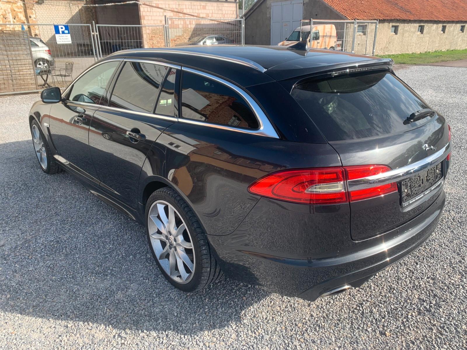 JAGUAR XF SPORTBRAKE 3.0 V6 275CH DIESEL