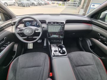 Fahrzeugabbildung Hyundai TUCSON 1.6 T-GDI PHEV 4WD N-LINE ECS PANO SitzP.