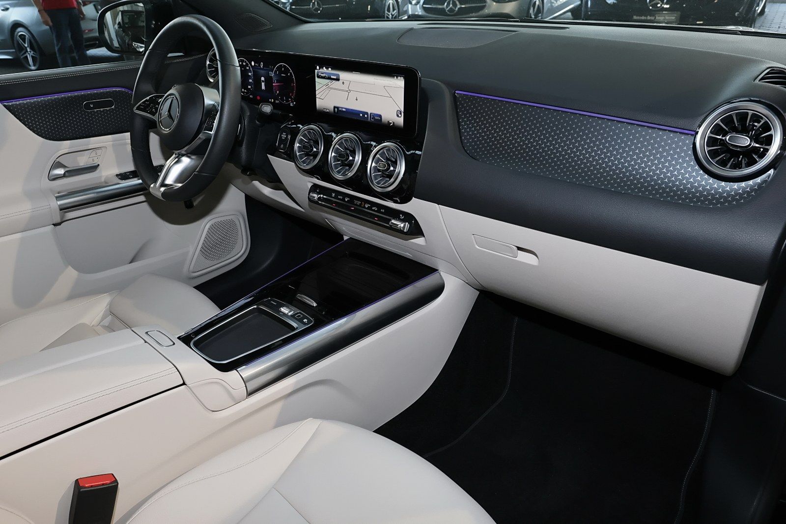 Mercedes-Benz GLA 200 d 4M PANO+ADV PLUS+DISTRO+LEDER BEIGE foto 9