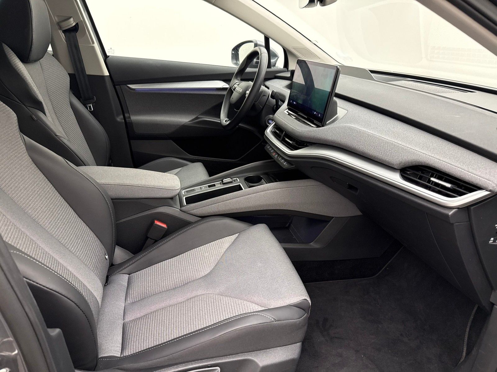 Skoda Enyaq 85 Facelift 286PS Loft Advanced Pano20AHK imagem 3