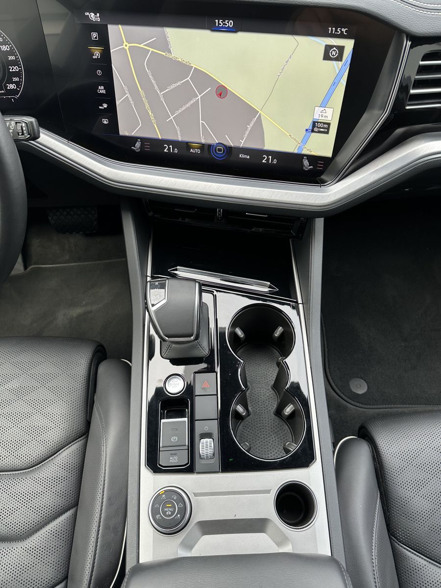 Fahrzeugabbildung Volkswagen Touareg Elegance 4M NAV+LED+DYNAUDIO+DIGDISPLAY