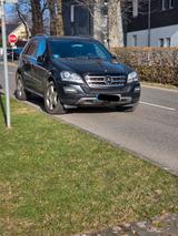Mercedes-Benz ML 300 CDI 4MATIC BlueEFF. Grand Edition Gra... - Mercedes ML 300 mit Schiebedach
