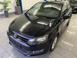 Volkswagen Polo 1.4 FSI*AUTO*CARPLAY*PDC*ANDROI*SHZ*NAV*1HD - Volkswagen Polo mit Benzin-Antrieb: Limousine