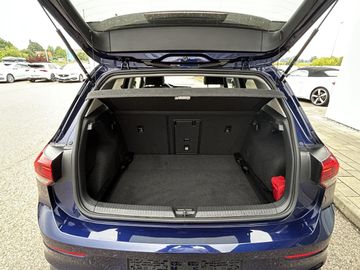 Volkswagen Golf - 10