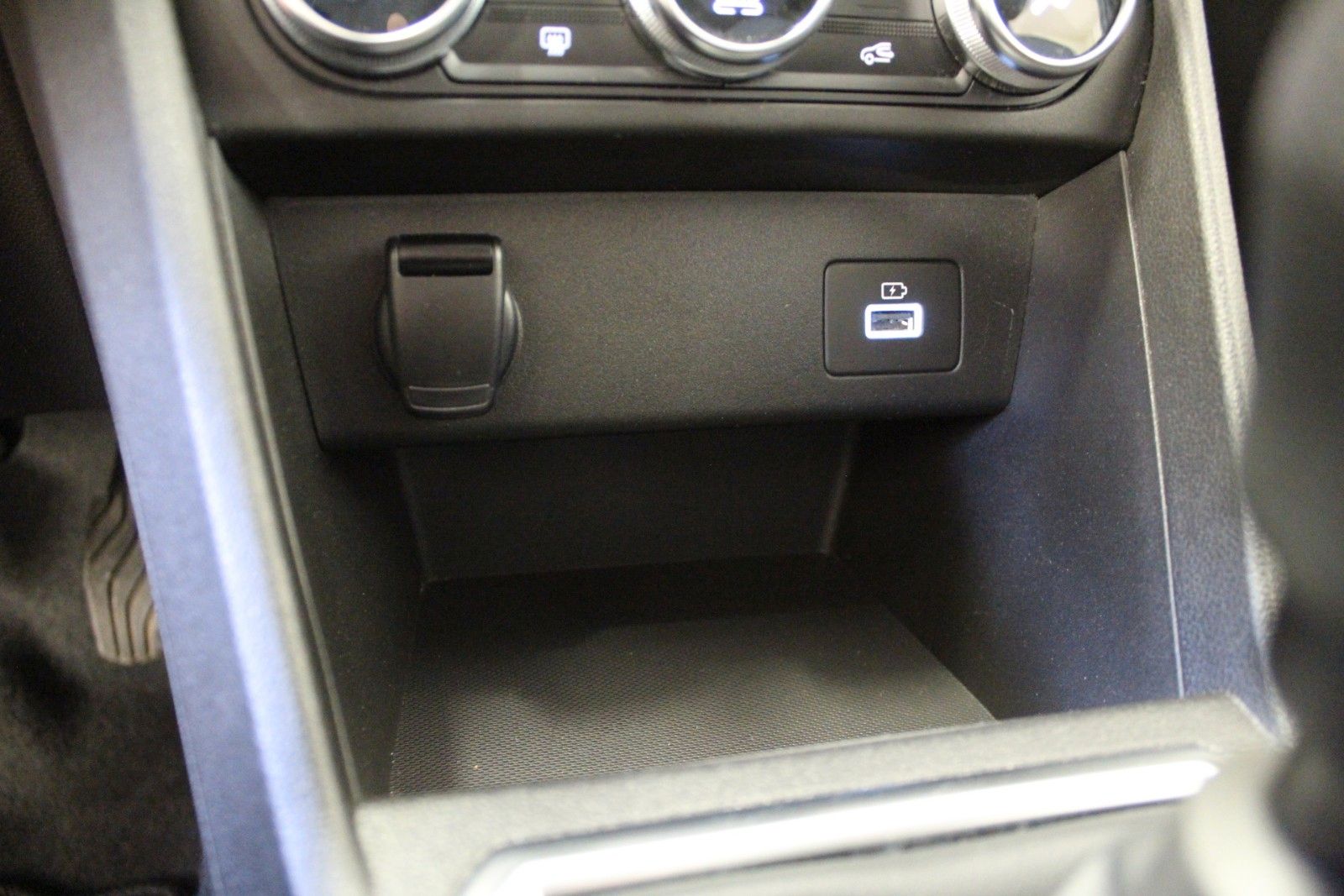 Fahrzeugabbildung Dacia Sandero TCe 90 Stepway Comfort *PDC / Kamera