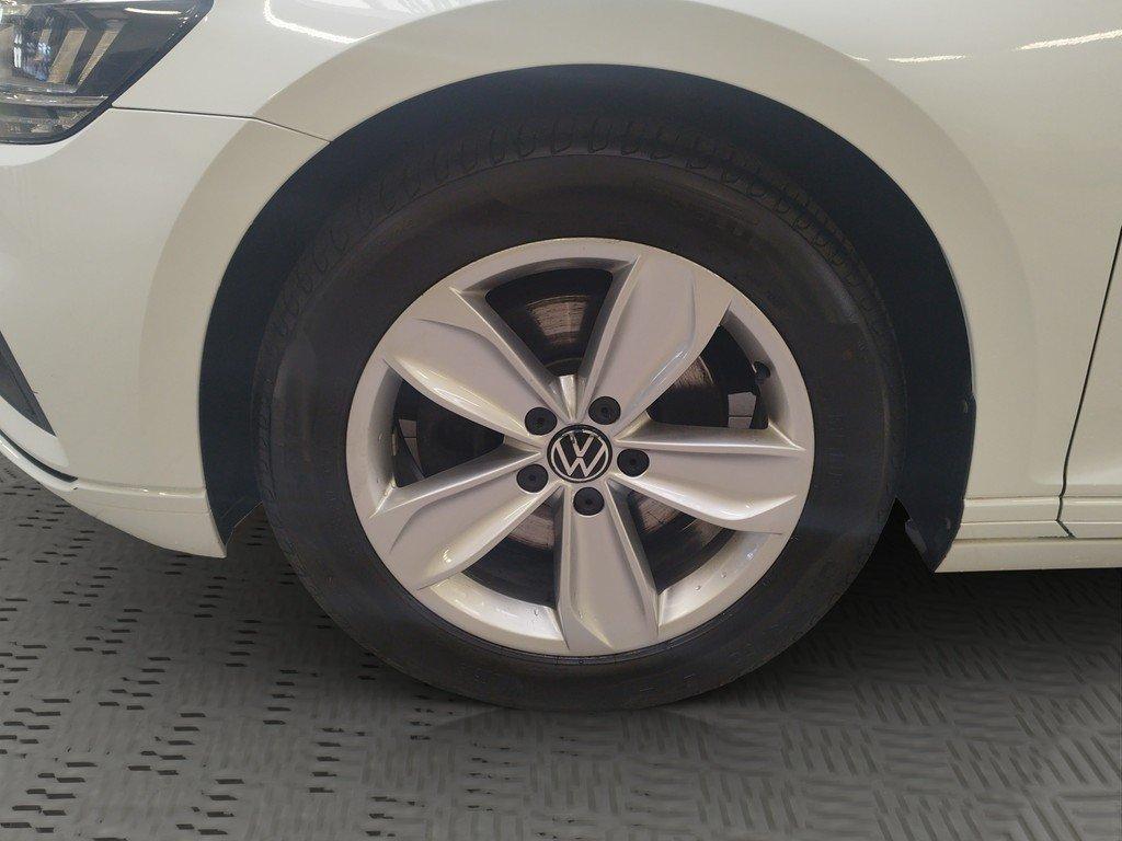 Volkswagen Passat Variant 2.0 TDI DSG Business LED ACC Navi