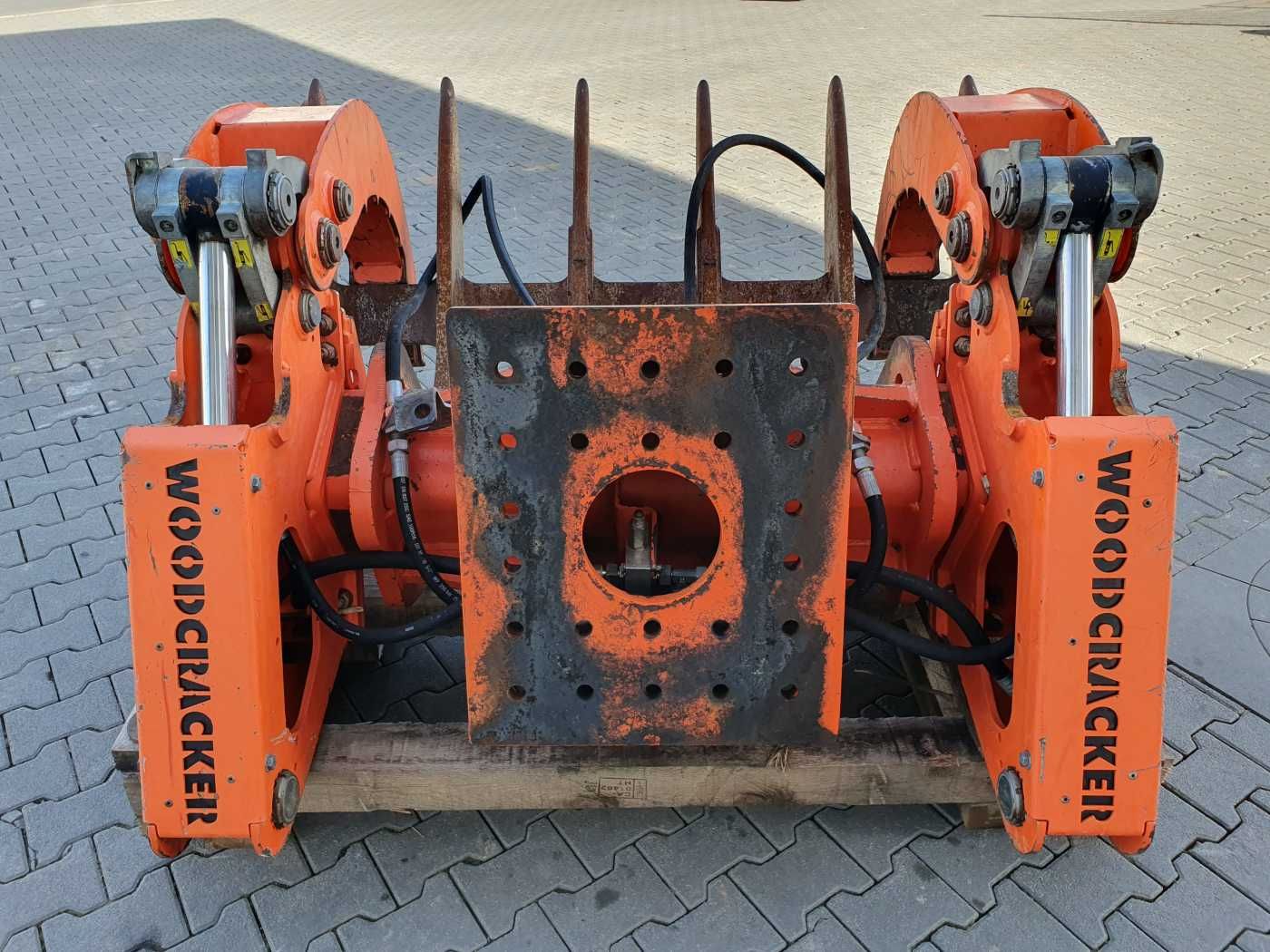 Fahrzeugabbildung Andere Westtech G1650 Roderechen / Greifarme / 2017