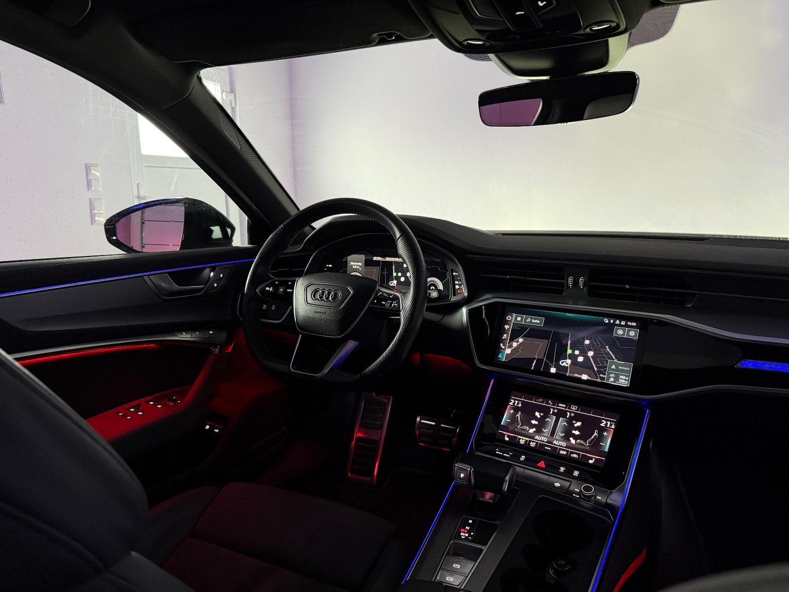 Fahrzeugabbildung Audi A6 55 TFSIe quattro S-LINE+/MATRIX HD/PANO/B&O