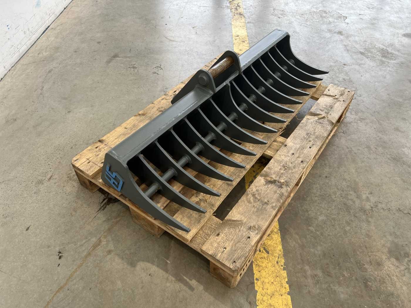 Fahrzeugabbildung Andere HS Schoch Reisigrechen Roderechen MS01 1.200 mm
